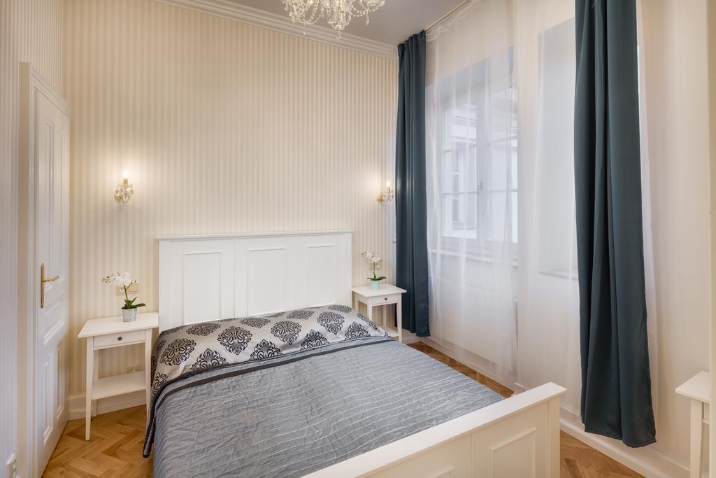 Apartament Smetanovo Nabrezi - Riverview Old Town *